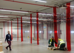 Folia PCV 400x4 Czerwona transparentna Ref. 141