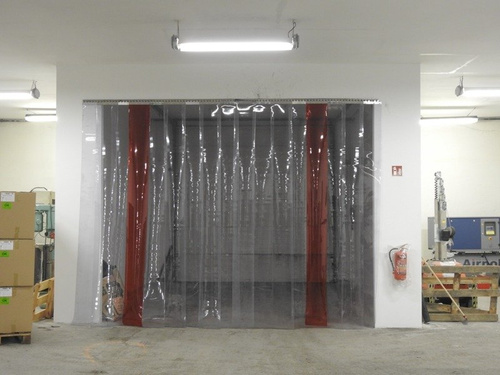 Folia PCV 200x2 Czerwona transparentna Ref. 141 (rolka 50 mb)