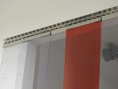 Folia PCV 200x2 Czerwona transparentna Ref. 141 (rolka 50 mb)