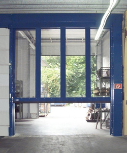 Folia PCV 300x3 Niebieska nietransparentna Ref. 154 (rolka 50 mb)