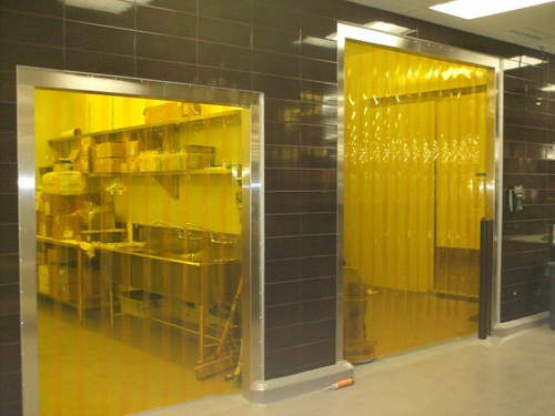 Folia PCV 300x3 Żółta Antyinsektowa Ref. 127 (rolka 50 mb)